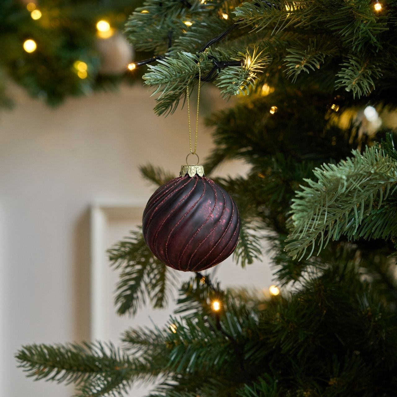 Julekugle m. swirls, 4 stk.